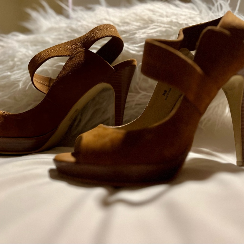 Cognac, suede heels with 4” wooden heel - Picture 9 of 9
